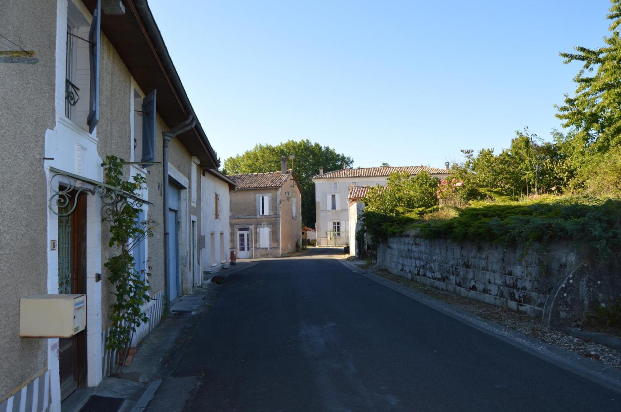 La Vieille Distillerie Le Tatre Bagian luar foto